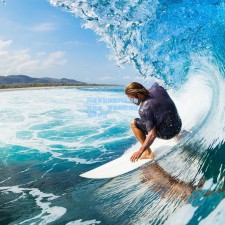 阿隆索怒斥裁判纵容拖延战术，争议判罚成比赛转折点